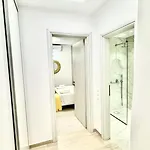 Apostolis House