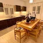 Apostolis House Vila *