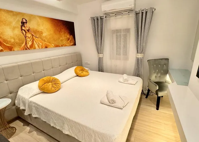 빌라 Apostolis House *