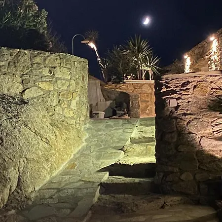 Apostolis House וילה