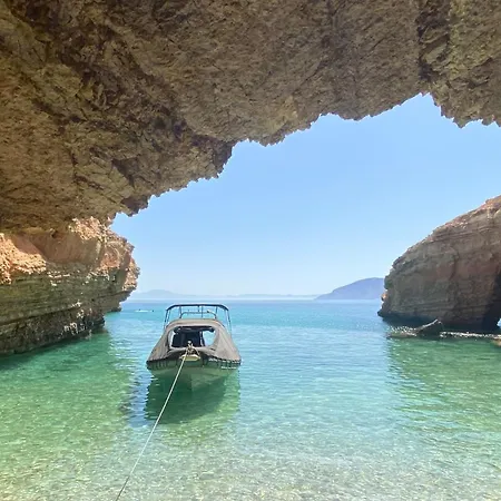 Apostolis House וילה *